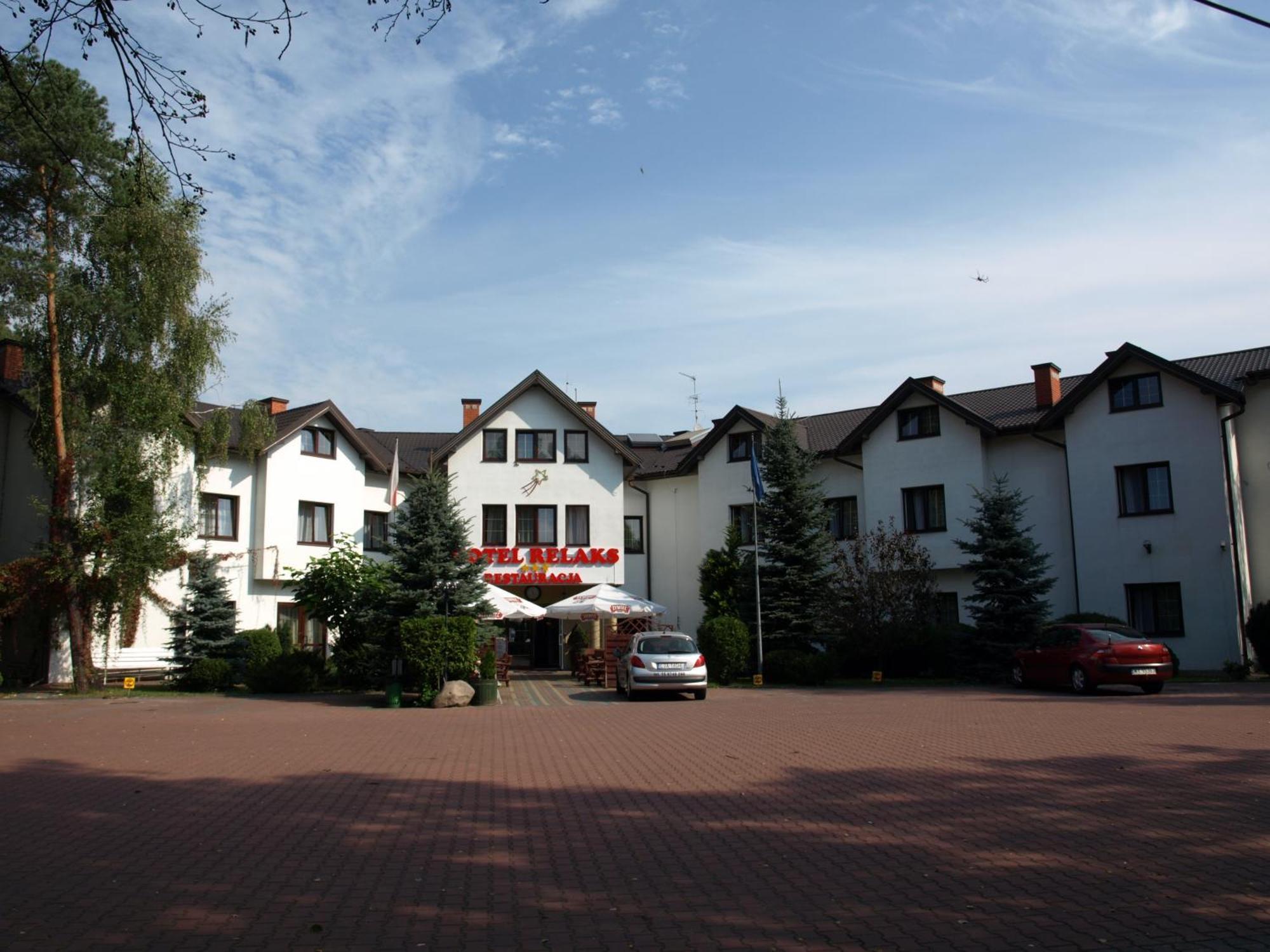 Hotel Relaks Wola Ducka Екстериор снимка