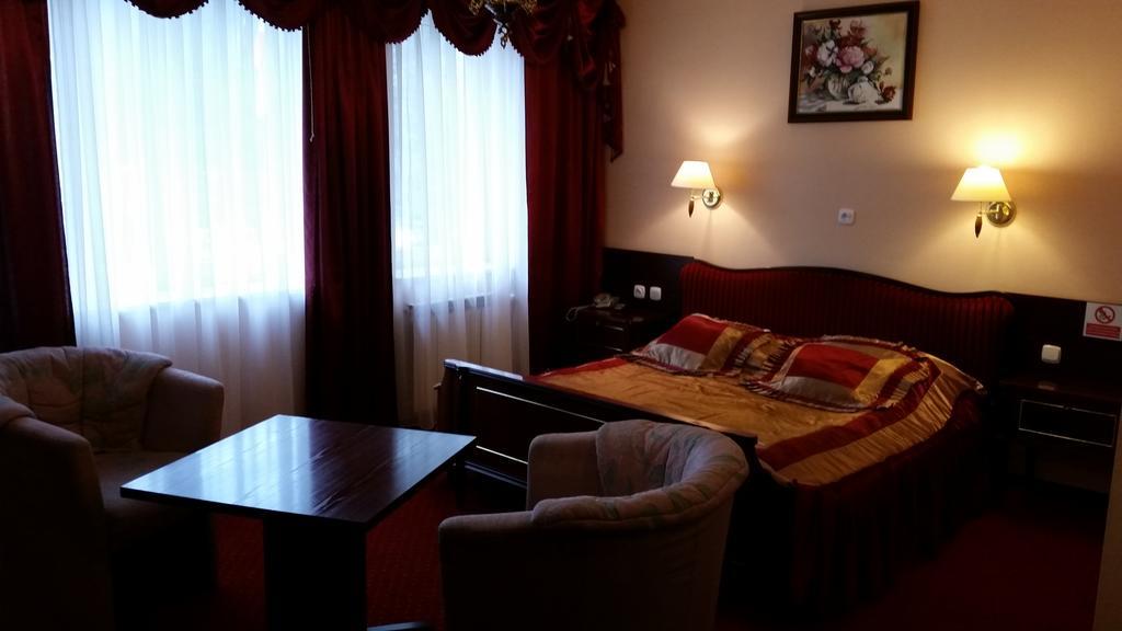 Hotel Relaks Wola Ducka Екстериор снимка