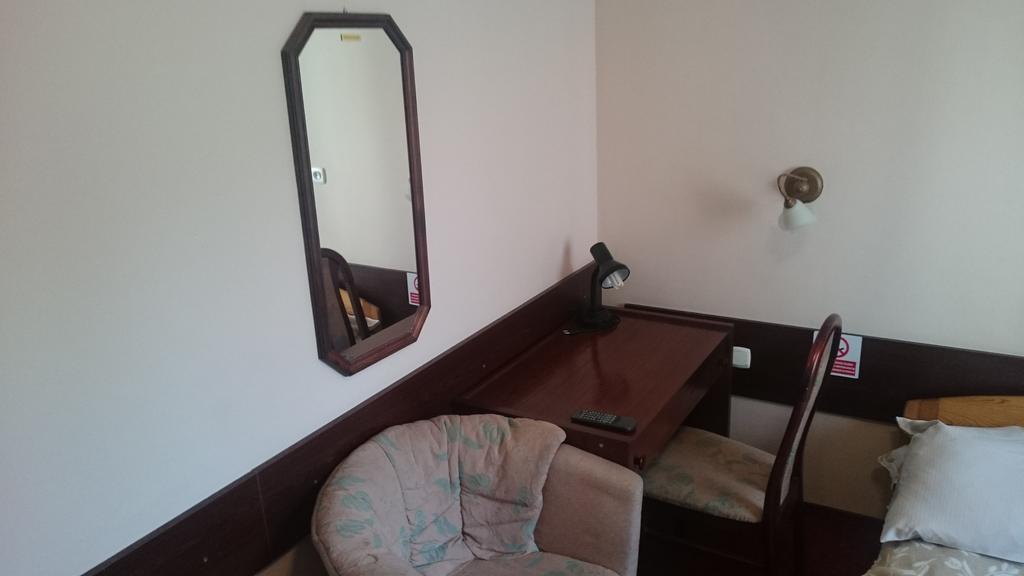Hotel Relaks Wola Ducka Екстериор снимка